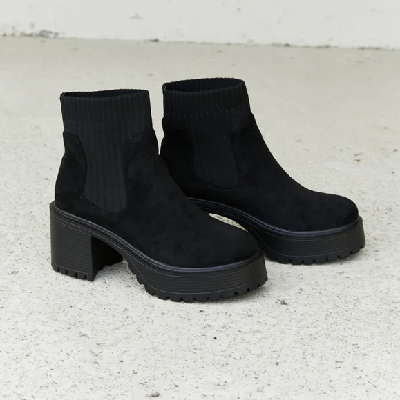 Strive For More Chunky Sole Sock Booties in Black - Picture 7 of 9